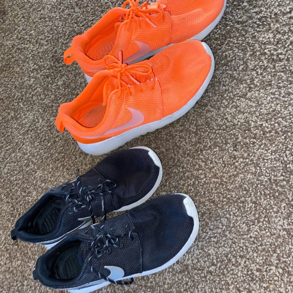 Nike 8.5 woman’s shoes